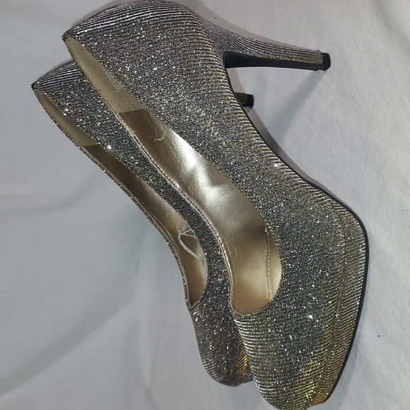 Gold silver shimmering metallic 4"  high heels platform shoes 👠 new! - Picture 5 of 16